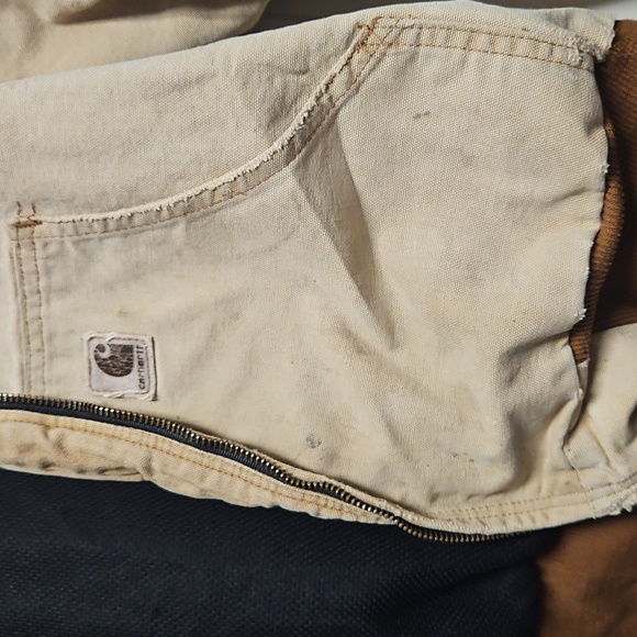 Carhartt Tan Hooded Jacket with Brown Trim - Picture 3 of 8